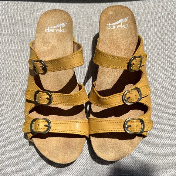 Women’s Dansko Wedge Sandals Leather Slide Shoes 3 Buckle Comfort Size 37 - Picture 7 of 14